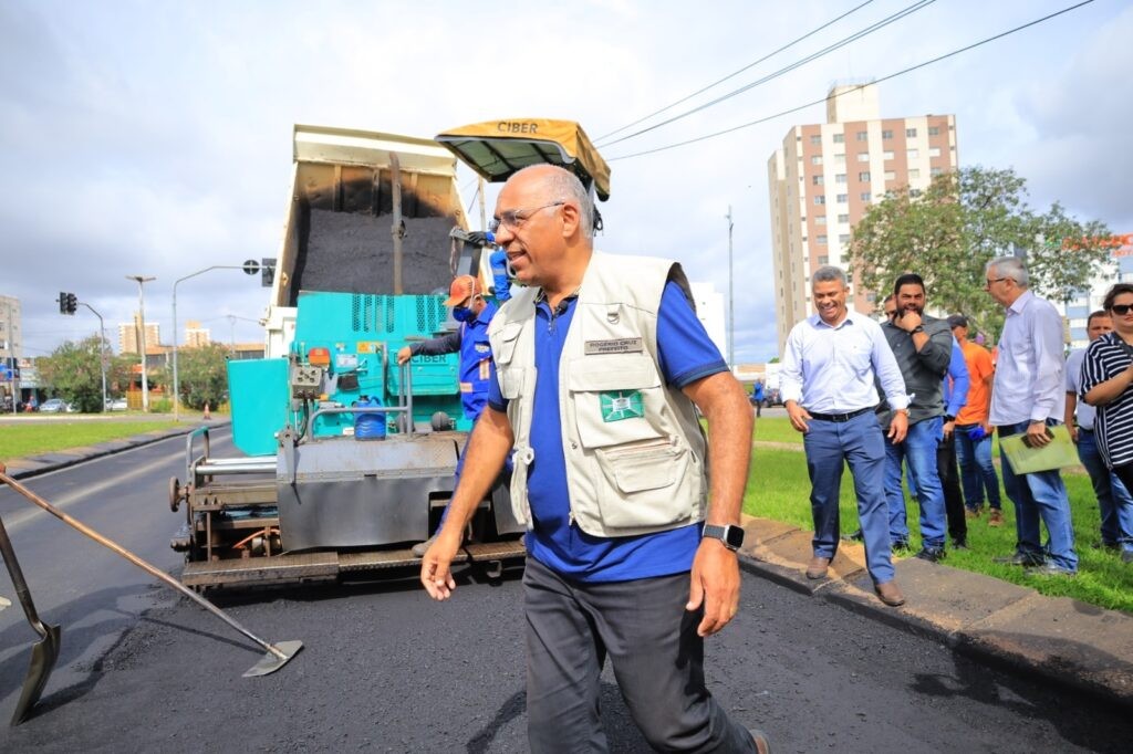 Rogério Cruz vistoria seis obras em execução, e destaca investimento de mais de R$ 7 milhões em infraestrutura