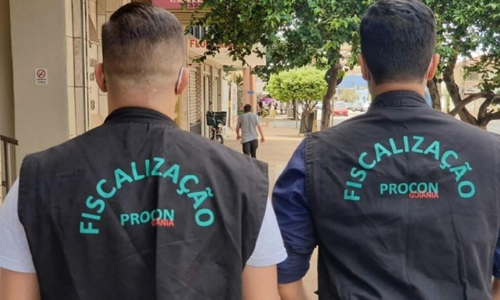 Pesquisa do Procon Goiânia encontra materiais escolares com variação de preço acima de 360%