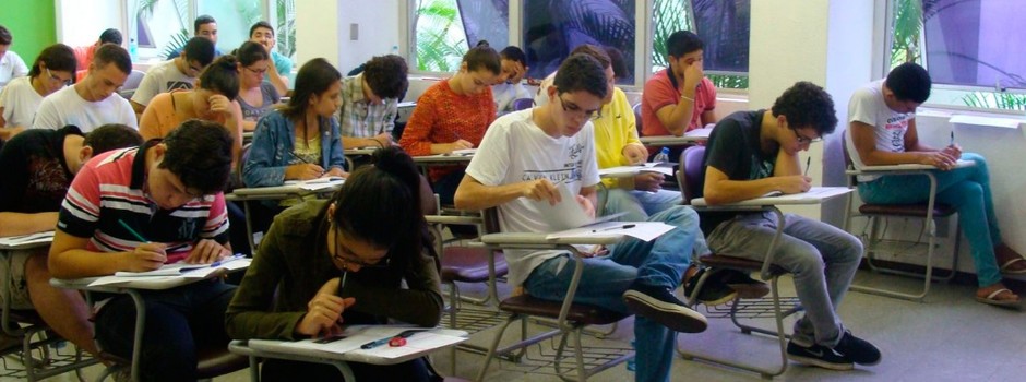 Mais de 32 mil farão Vestibular Uemg em 16 municípios mineiros