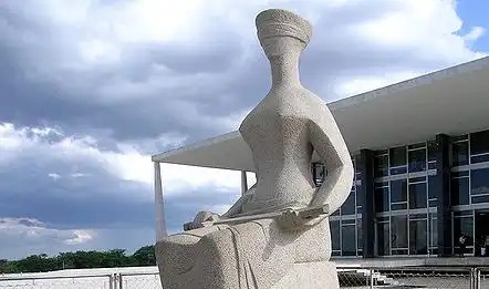 Supremo confirma decisão sobre proteção de vias e prédios públicos