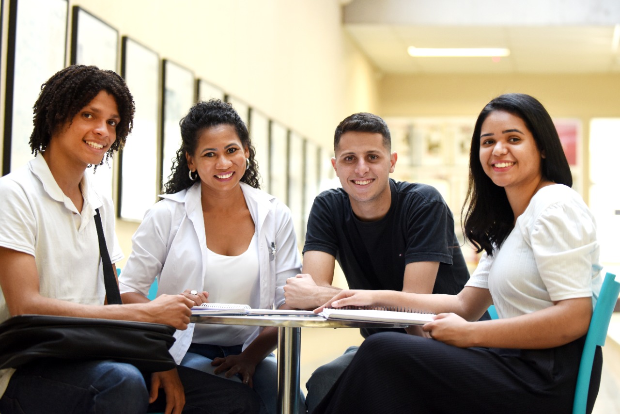 Governo de Goiás inicia inscrições para novas bolsas de estudos do ProBem