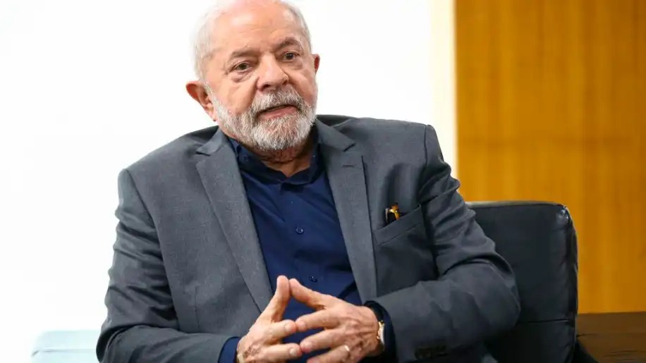 Lula veta aula de programação e robótica na grade escolar