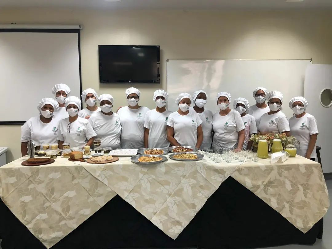 Prefeitura de Goiânia disponibiliza inscrições para curso de gastronomia para mulheres em situação de vulnerabilidade social