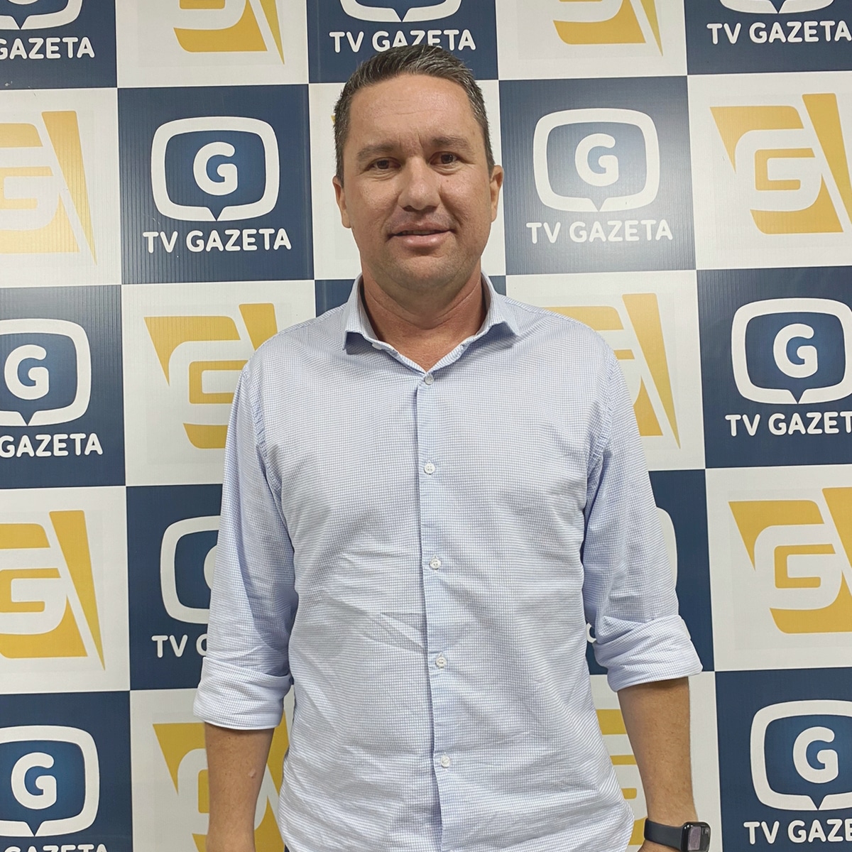 O nome disponibilizado à vida pública nos sujeita a tudo