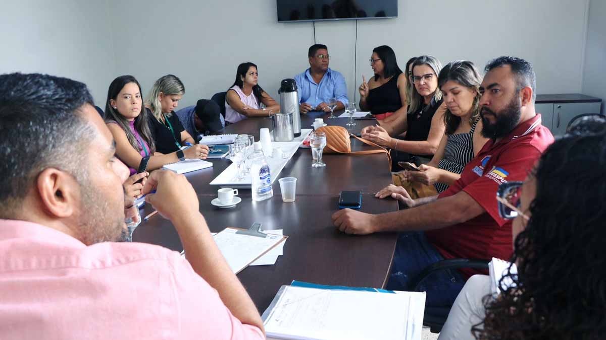 Prefeito Fernando Pellozo paga insalubridade a profissionais da Saúde