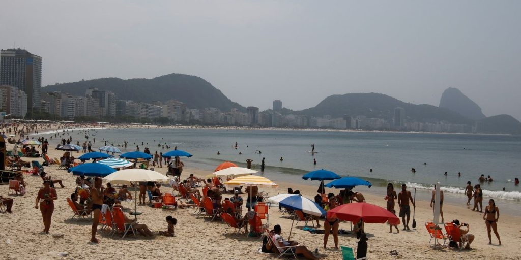 Lojistas do Rio de Janeiro projetam alta de 2,5% nas vendas de verão