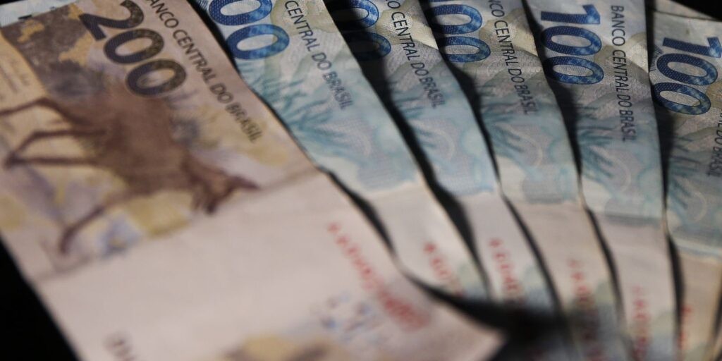 Caixa paga Bolsa Família a beneficiários de NIS com final 2