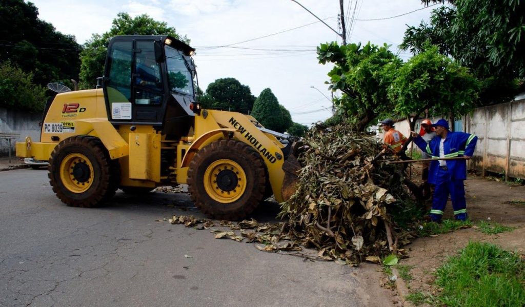 Comurg recolhe 600 mil toneladas de entulho descartado de forma irregular em vias públicas, em 12 meses