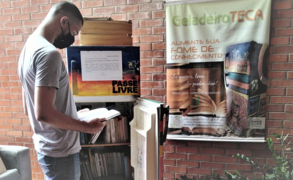 Geladeiroteca do Naturatins estimula a leitura com sustentabilidade