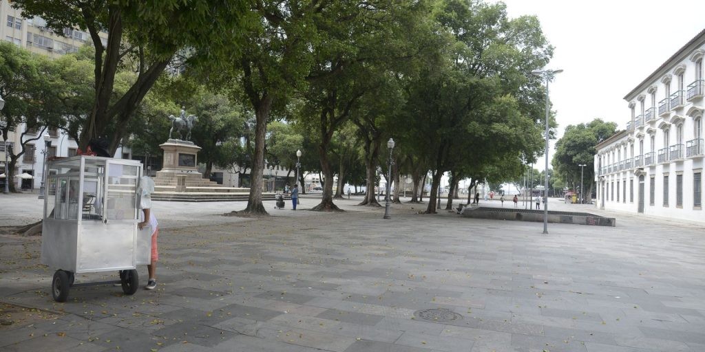 Blocos abrem desfiles domingo e alertam para situação no centro do Rio