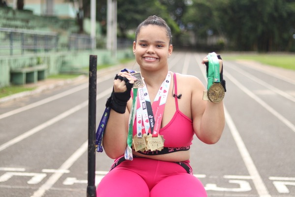 Atleta de Senador Canedo é recordista brasileira em três modalidades