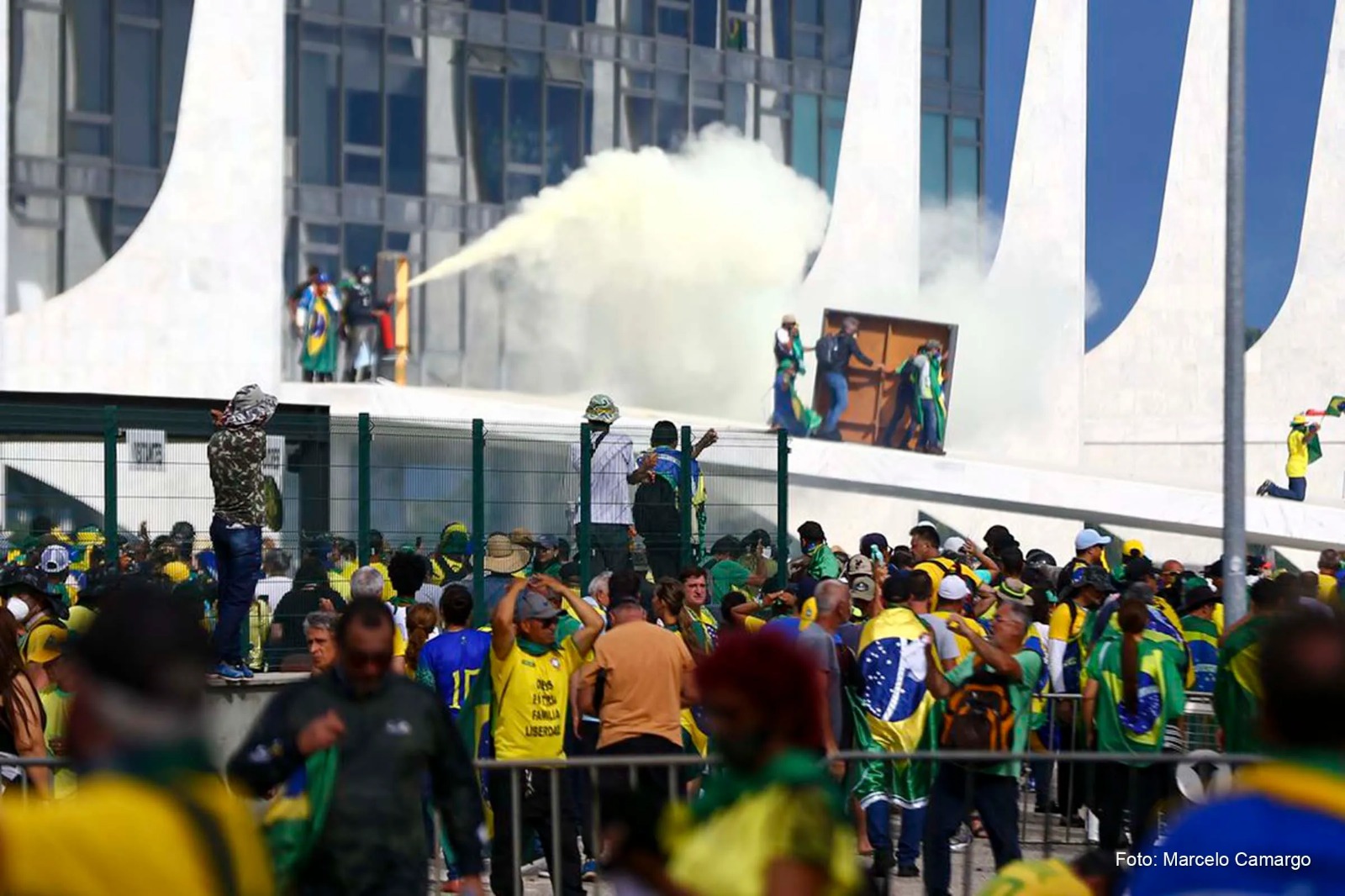 Polícia Federal cumpre três mandados de prisão em operação contra atos antidemocráticos