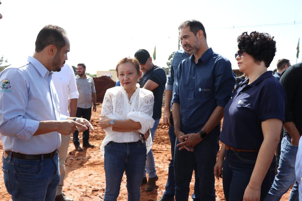 Prefeito Fernando Pellozo lança projeto de saneamento básico em Senador Canedo