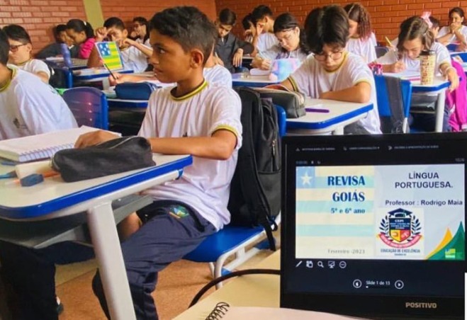Reforço escolar em Português e Matemática chega aos 246 municípios goianos