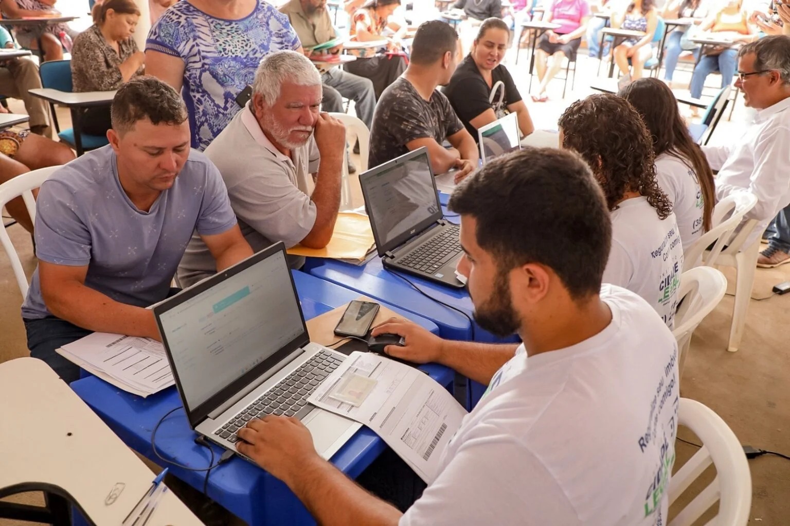 Anápolis cadastra mais de 500 famílias em Mutirão de Regularização Fundiária