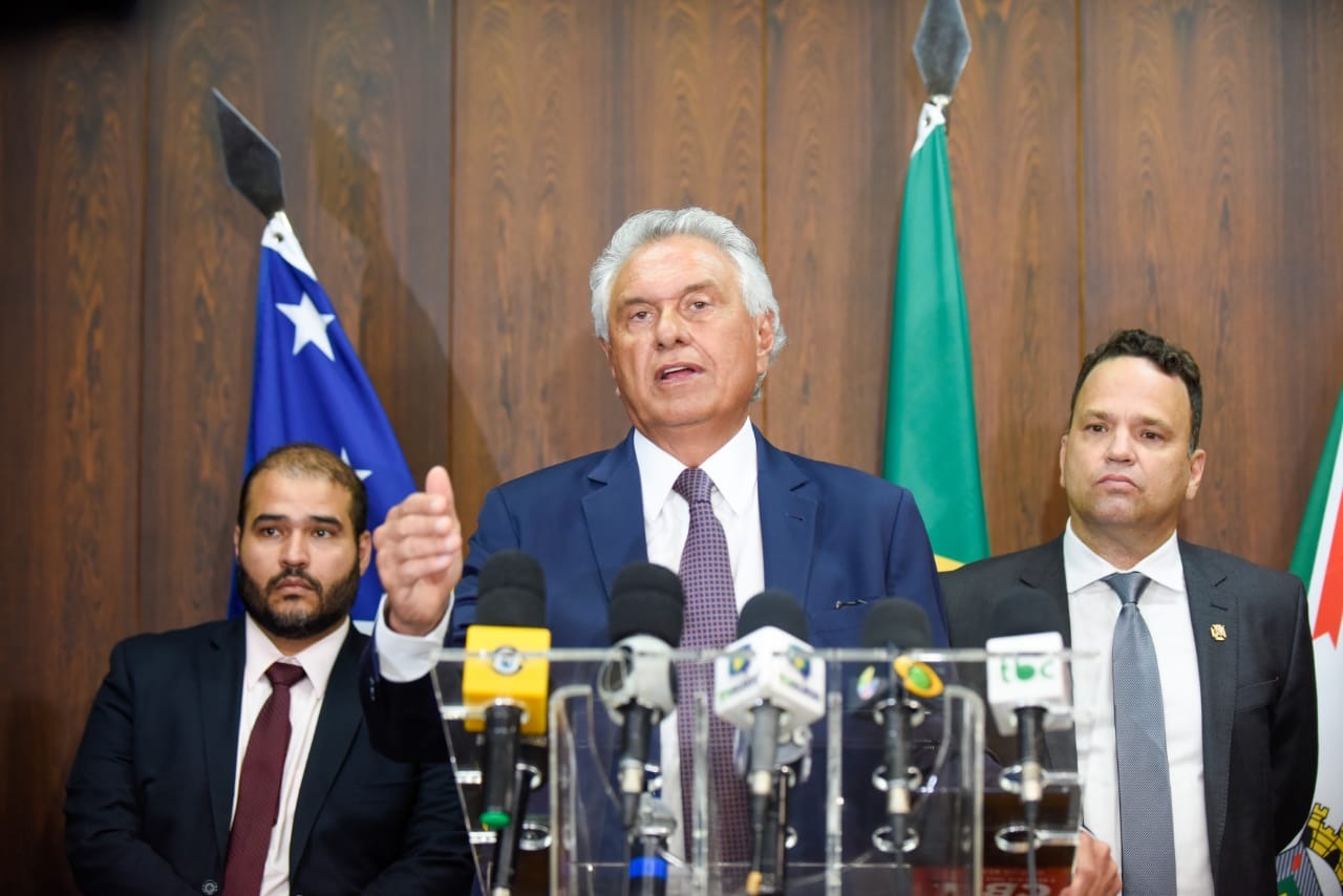 Ronaldo Caiado discute visitas ao Sistema Prisional