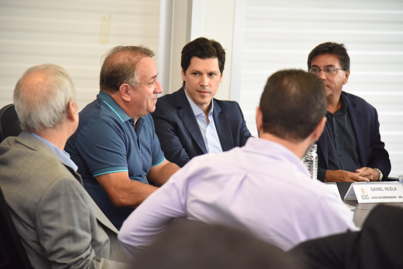 Vilmar Mariano e Daniel Vilela discutem transferência do Semiaberto