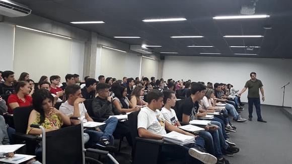 Caldas Novas prorroga prazo para adequação de documentos do Programa Bolsa Universitária