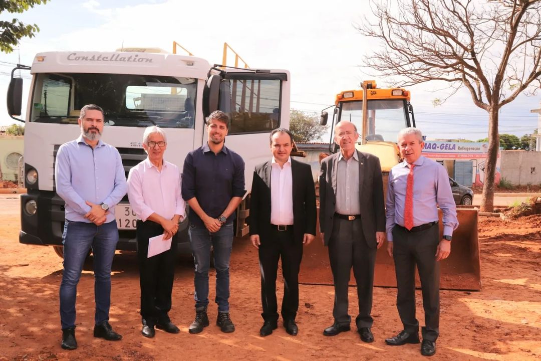 Pábio Mossoró e Rubens Otoni, vistoria obras no Parque São Bernardo