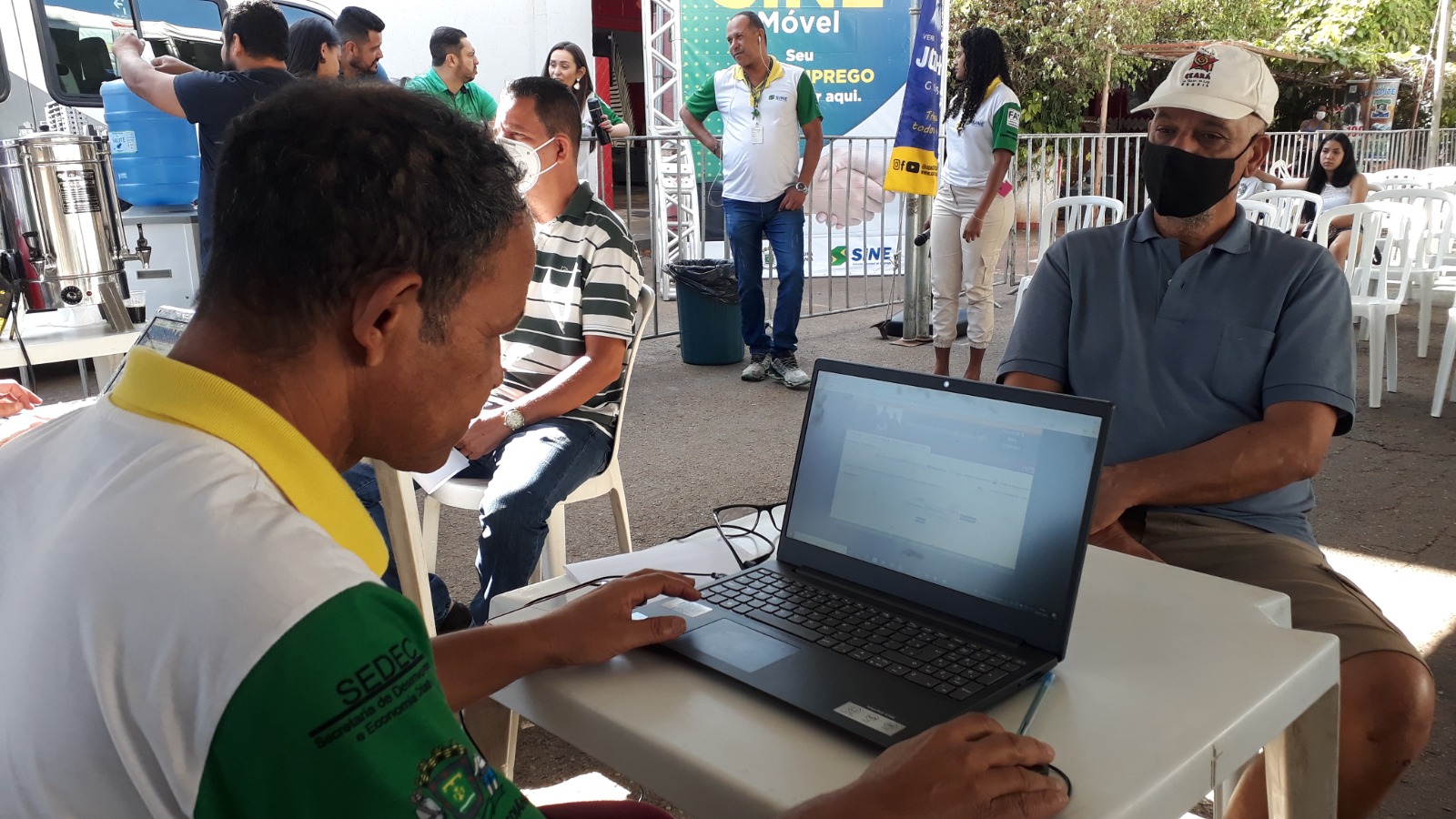 Sine Goiânia disponibiliza 301 vagas de emprego