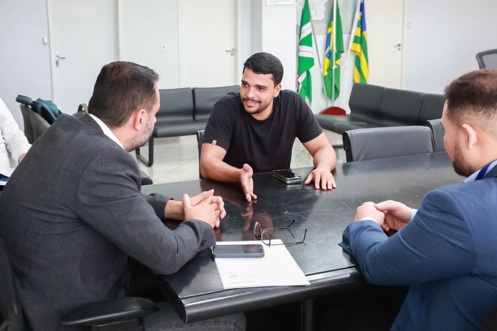 Marden Júnior acerta com a Goinfra melhorias para a  Romaria 2023