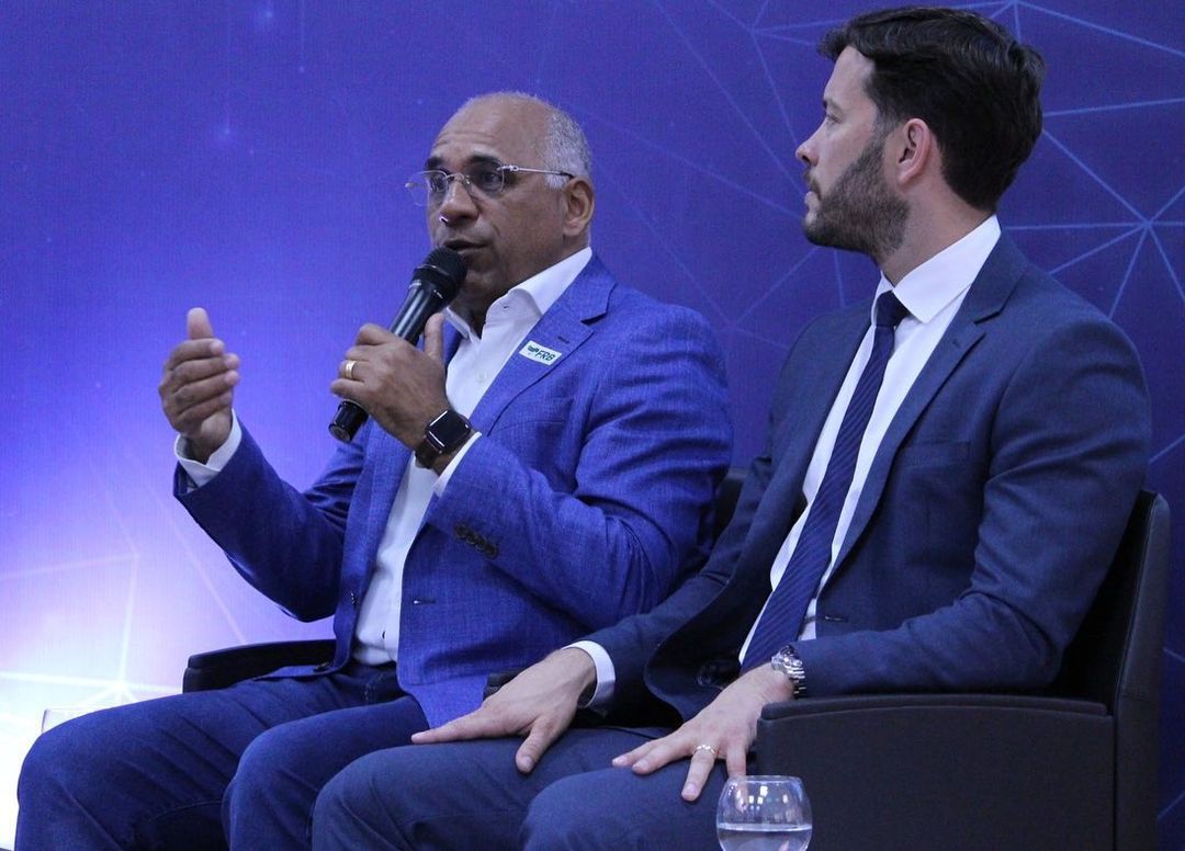 Rogério Cruz participa de simpósio sobre cidades inteligentes