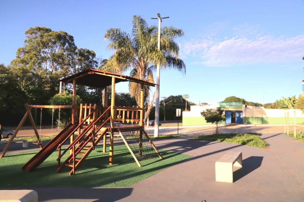 Valparaíso inaugura Praça Etapa D Pedacinho do Céu