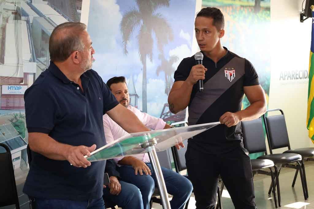 Trabalhadores do transporte escolar são ouvidos em Aparecido de Goiânia