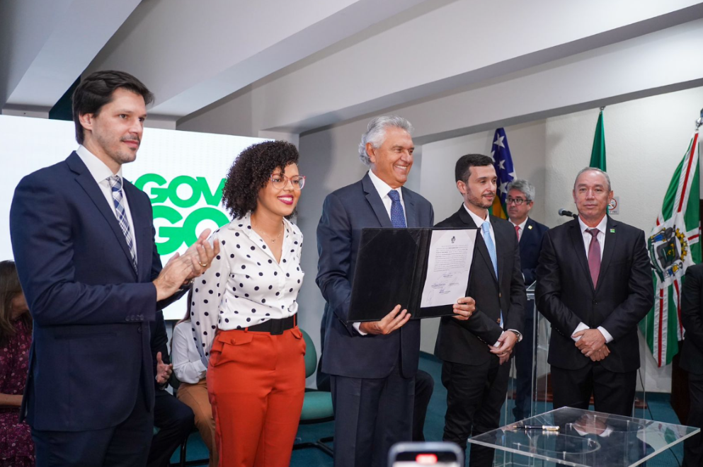 Caiado empossa novos titulares da Agricultura e Cultura