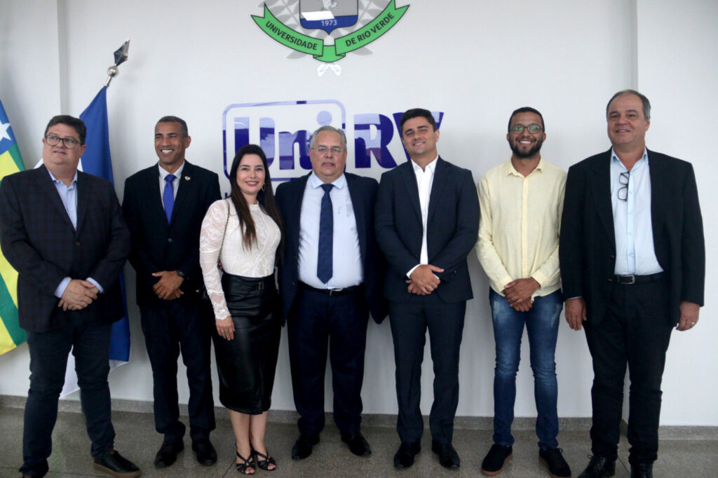 UNIRV realiza aula inaugural do curso de Medicina no Campus Luziânia