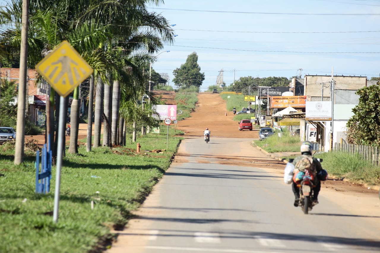 Vilmar Mariano autoriza construção de novo eixo estruturante em Aparecida