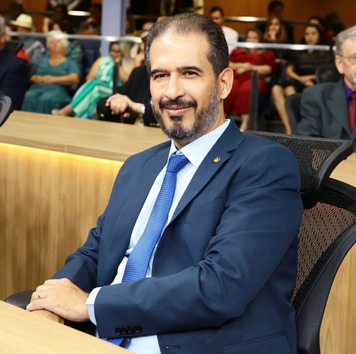 Prefeito Vilmar Mariano nomeia  Einstein Paniago para secretário da Fazenda de Aparecida