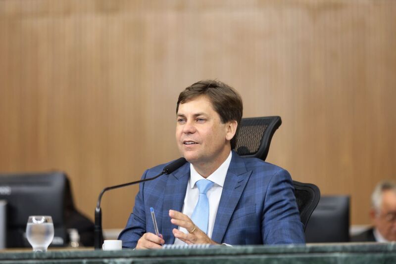 Bruno Peixoto prevê economia de R$ 10 milhões com aquisição de frota própria de veículos para Alego
