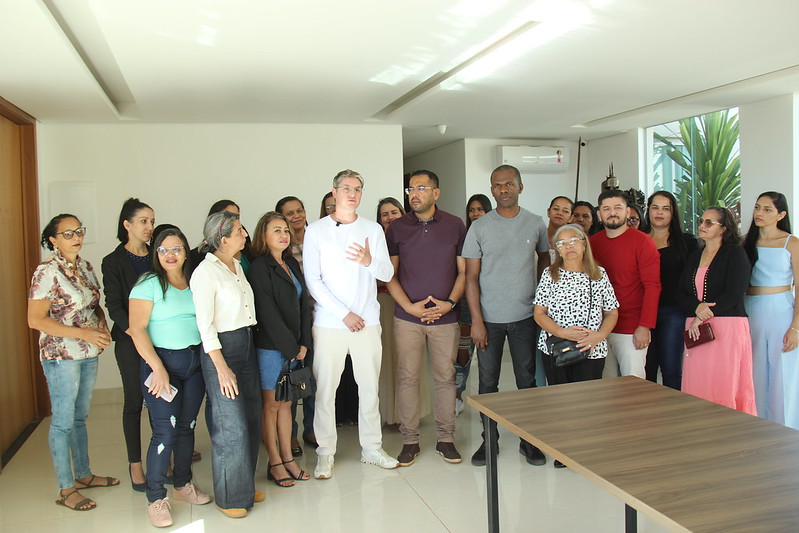 Prefeitura de Águas Lindas oficializa criação da Cooperativa