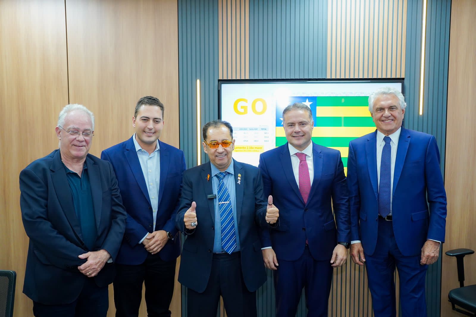 Com articulação de Caiado, Ministério dos Transportes vai dobrar investimentos em infraestrutura em Goiás em 2023