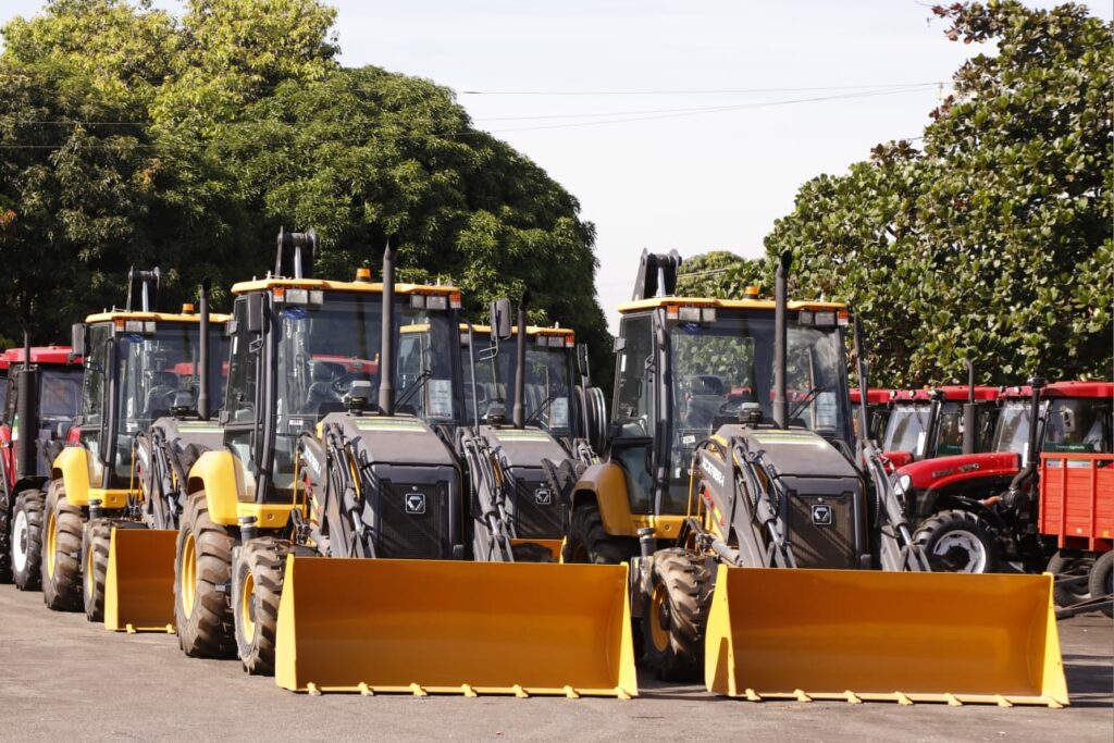 Valparaíso de Goiás recebe novo maquinário para reforço de frota