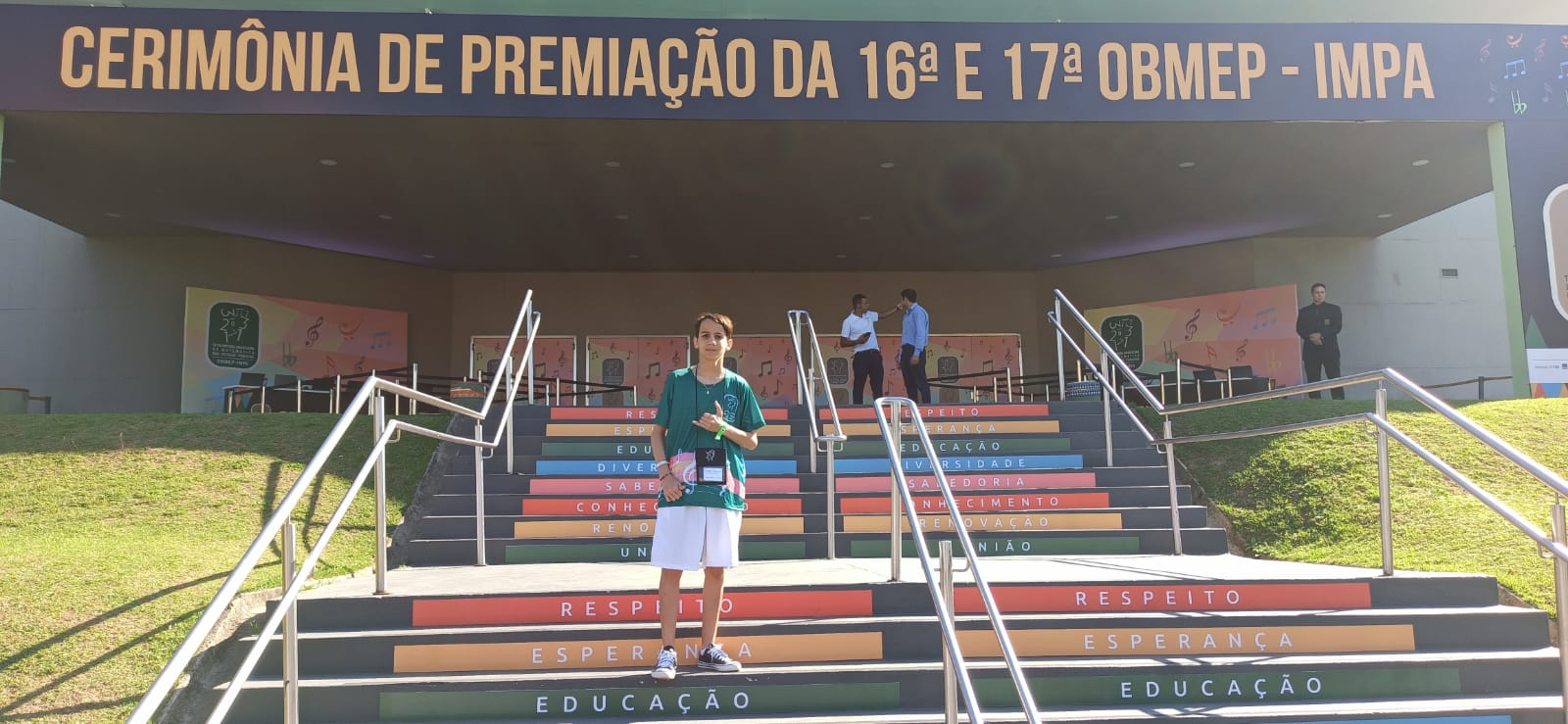 Estudante da rede estadual de educação de Caldas Novas é premiado em olimpíada nacional de matemática