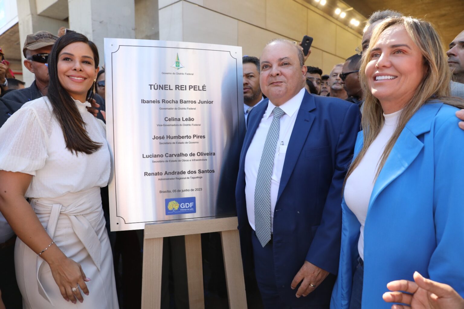 Governador Ibaneis Rocha entrega Túnel Rei Pelé