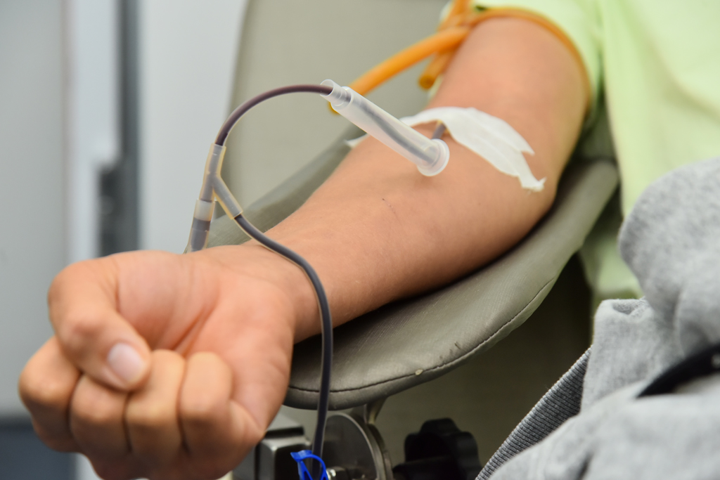 Posto de coleta no AparecidaPrev recebe doações de sangue