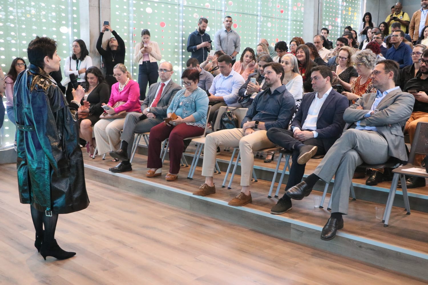 Governo de Goiás lança Levemente, programa de prevenção de violência nas Escolas do Futuro