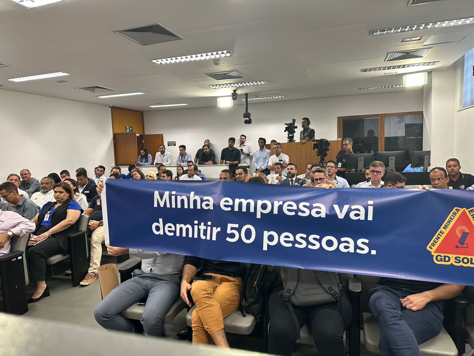 CEMIG é acusada de concorrência desleal contra empresários do ramo fotovoltaico