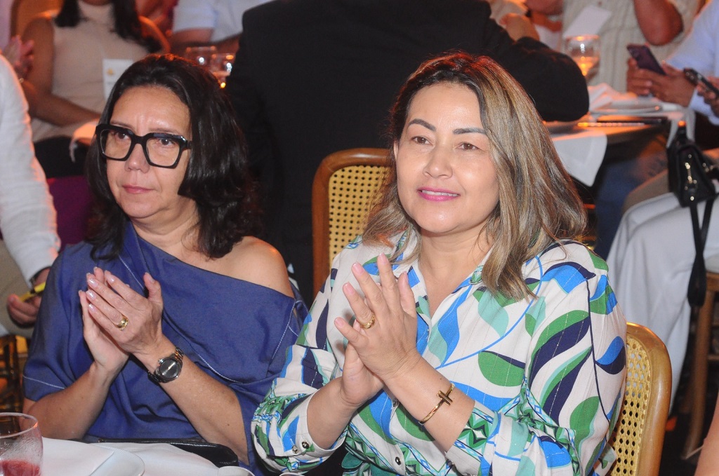 Sulnara Santana participa de encontro de primeiras-damas do estado de Goiás
