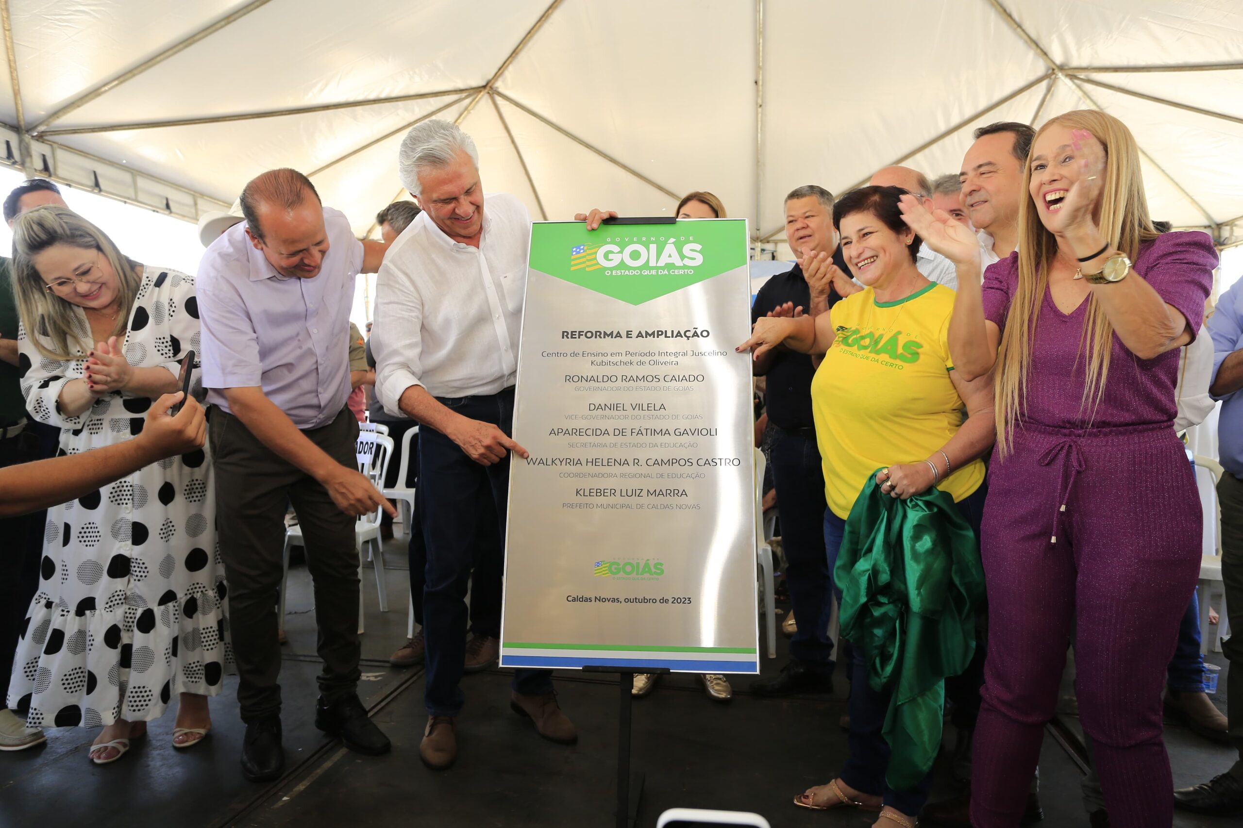 Caldas Novas 112 anos: Caiado realiza entregas e recebe homenagem na cidade