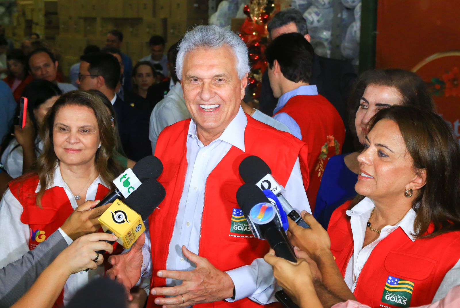 Natal do Bem: Caiado e Gracinha iniciam distribuição de 525 mil brinquedos aos municípios goianos