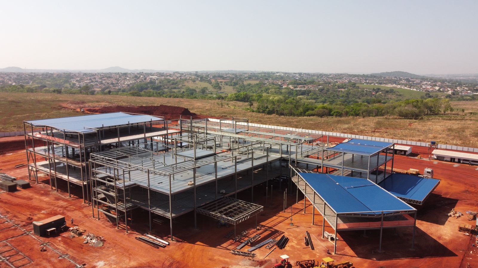 Cora: Senador, deputados e prefeitos vistoriam obras e reforçam apoio