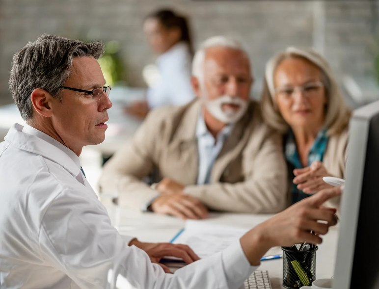 Plano de saúde não pode recusar cliente por estar endividado