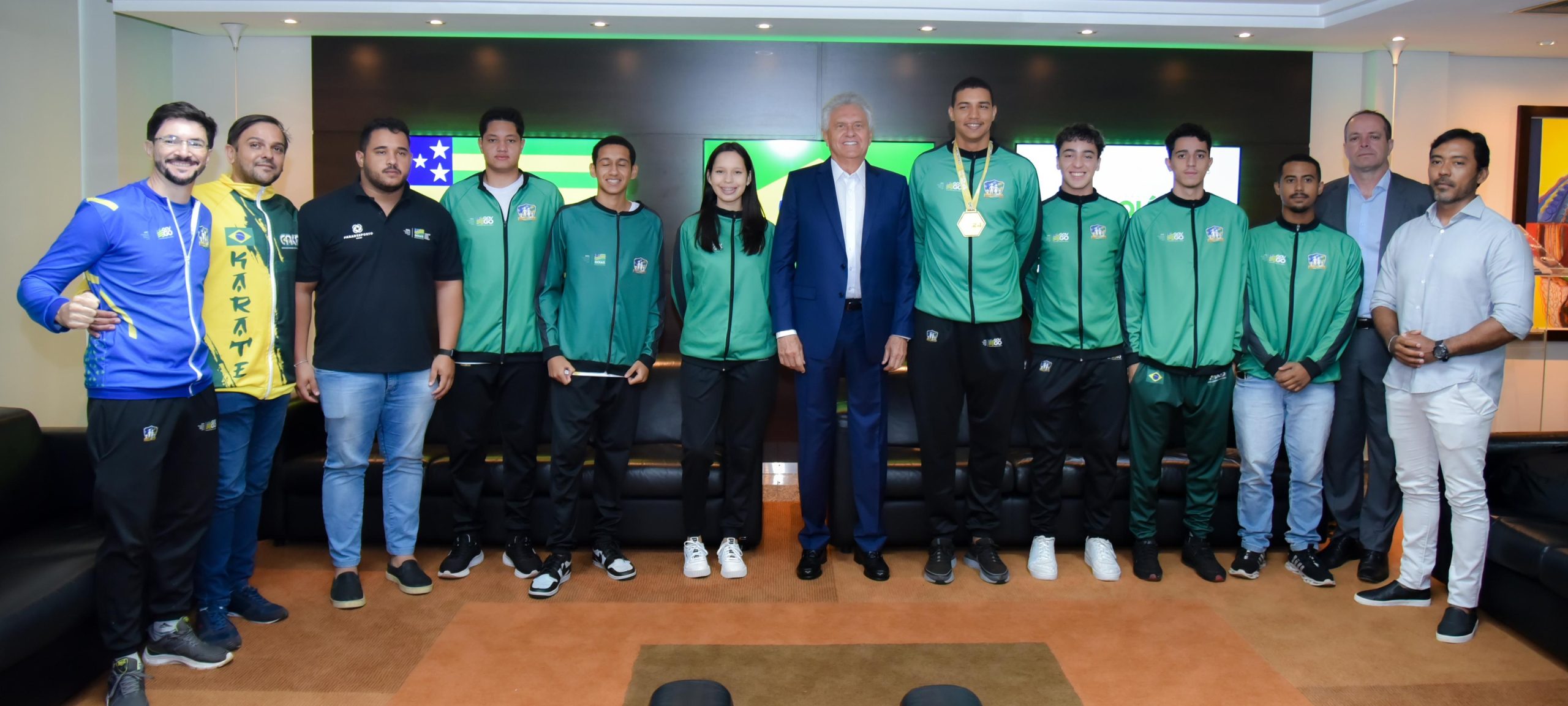 Construindo Campeões: atletas goianos vão a torneios internacionais de artes marciais