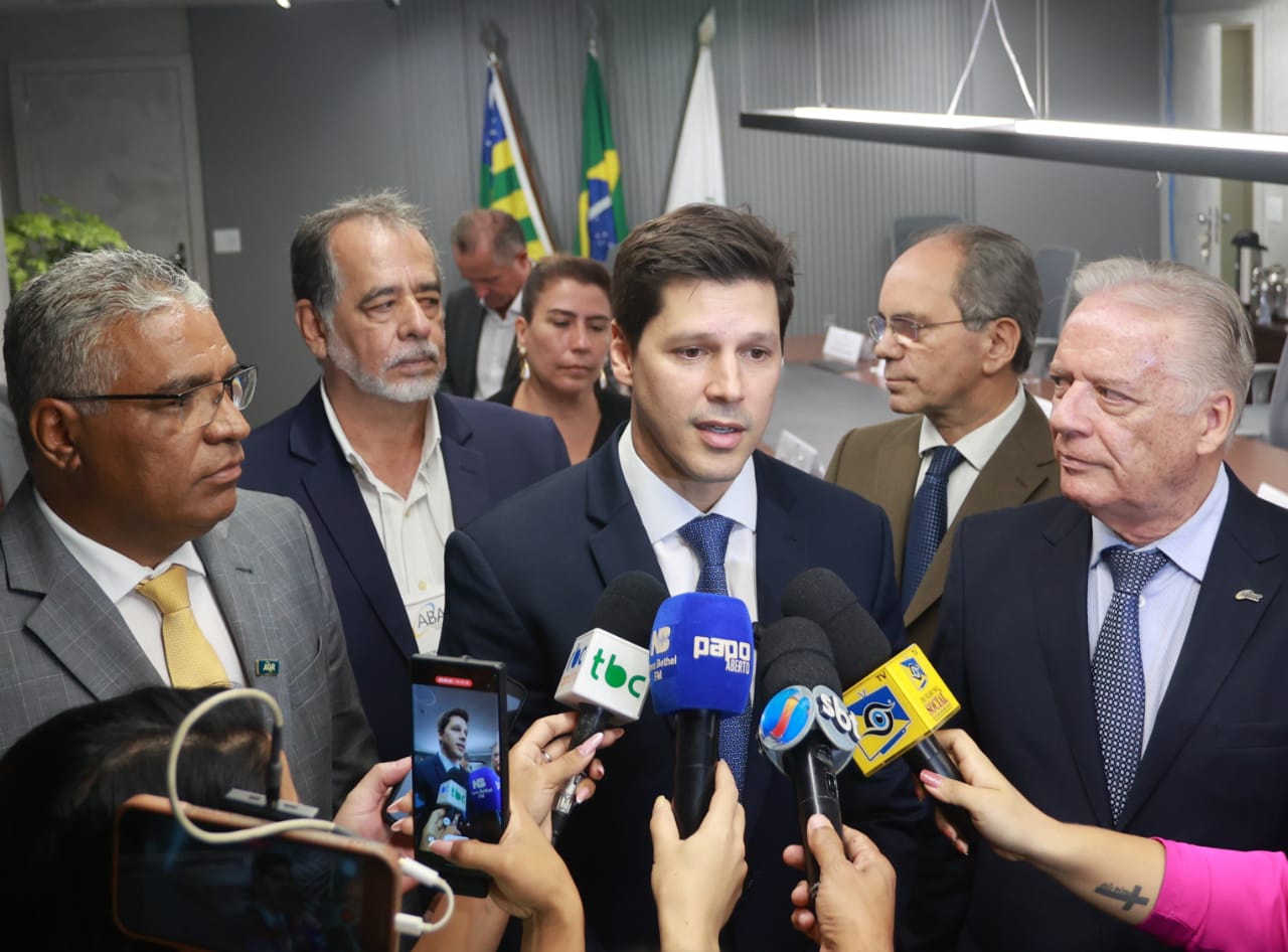 Daniel Vilela destaca importância das agências de regulação para qualidade de vida dos goianos