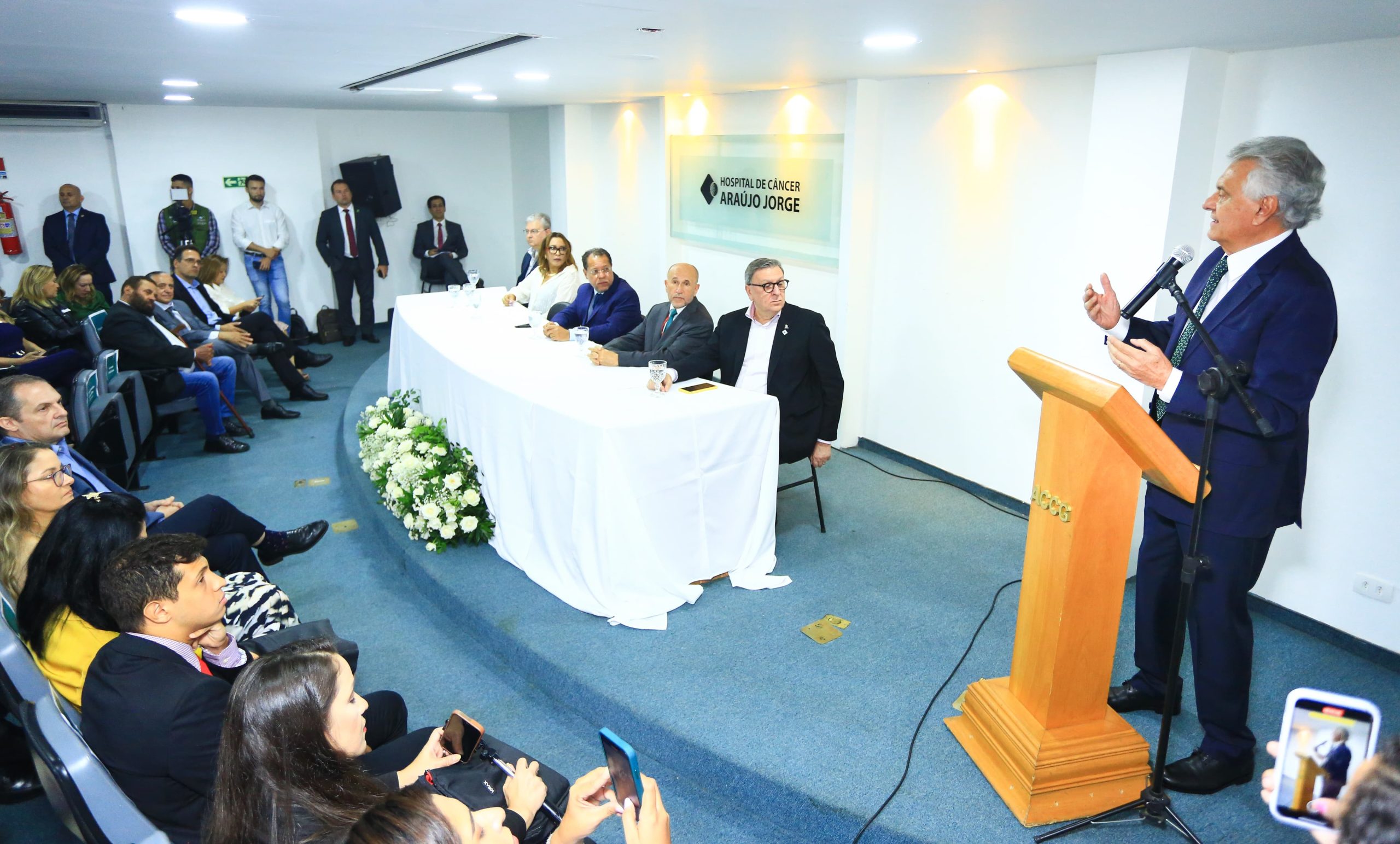 Goiás renova apoio financeiro de R$ 21,6 milhões ao Hospital Araújo Jorge