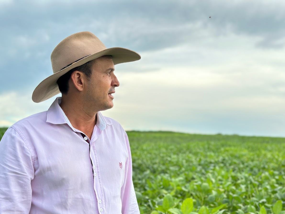 Ozeas Boiadeiro lidera com mais que o dobro do segundo colocado
